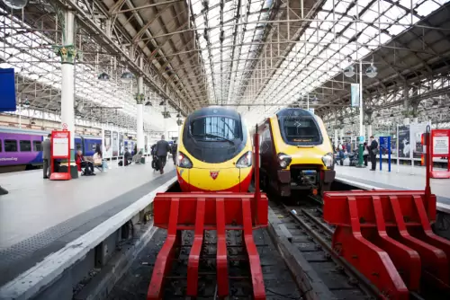 Manchester Piccadilly Station Closes for Major Overhaul